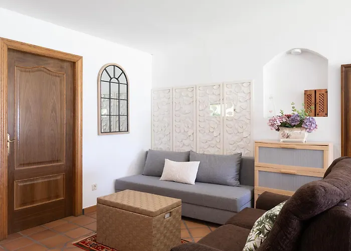 Major And Prázdninový dům *