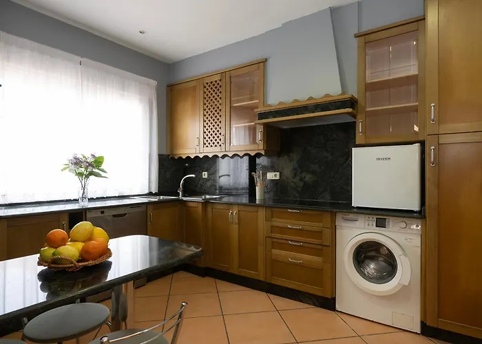 Major And Prázdninový dům *