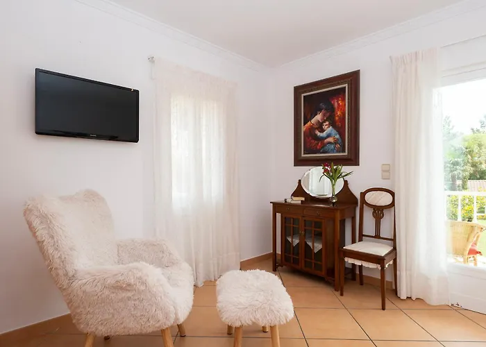 Major And Prázdninový dům *